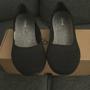 New in box black allbirds ballet flat